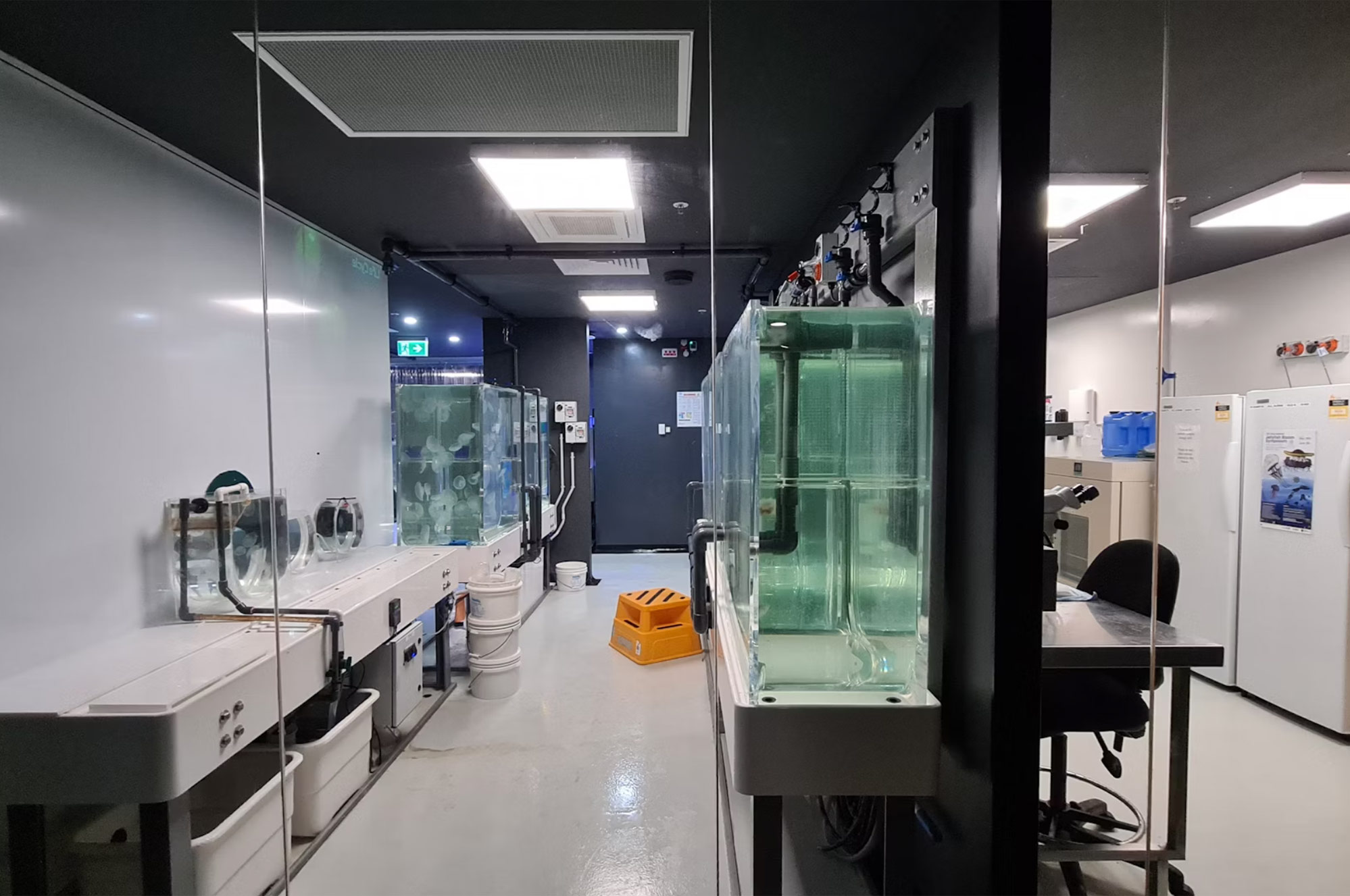 4 Mevsim Laboratuvarları Ekipmanları